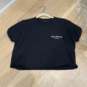 Cute black cropped balmain t-shirt